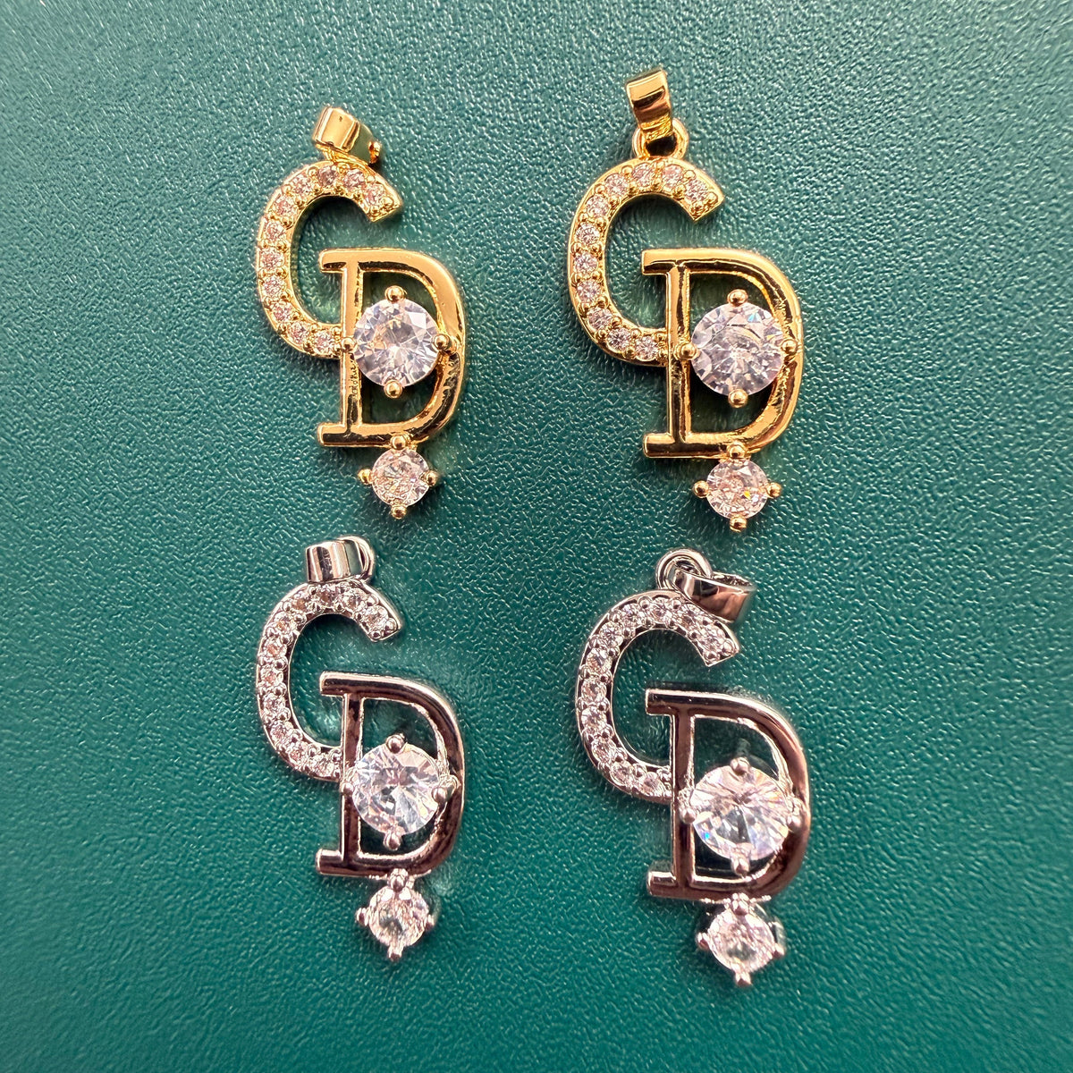 D6 (2pcs)