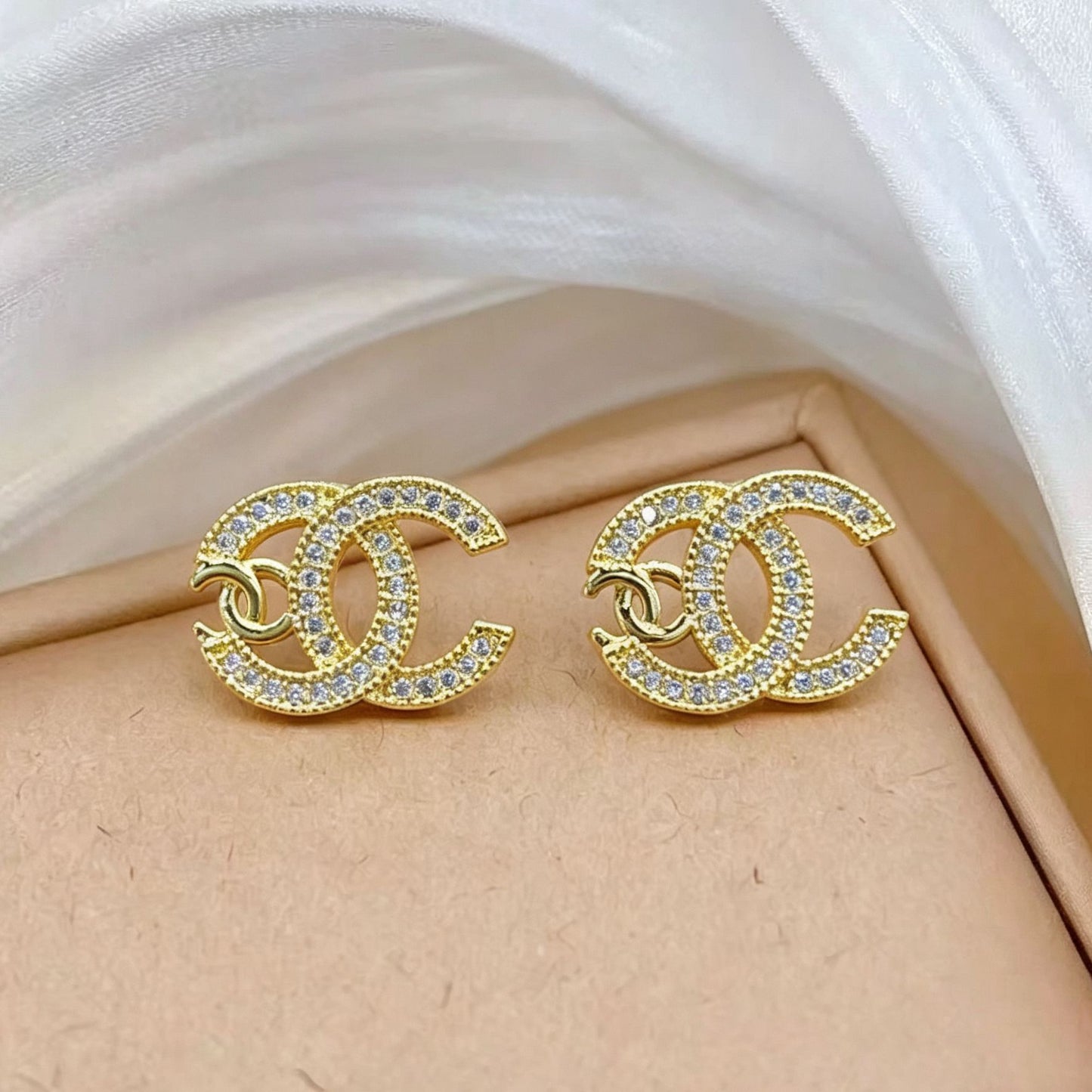 C47 CC Necklace Earrings