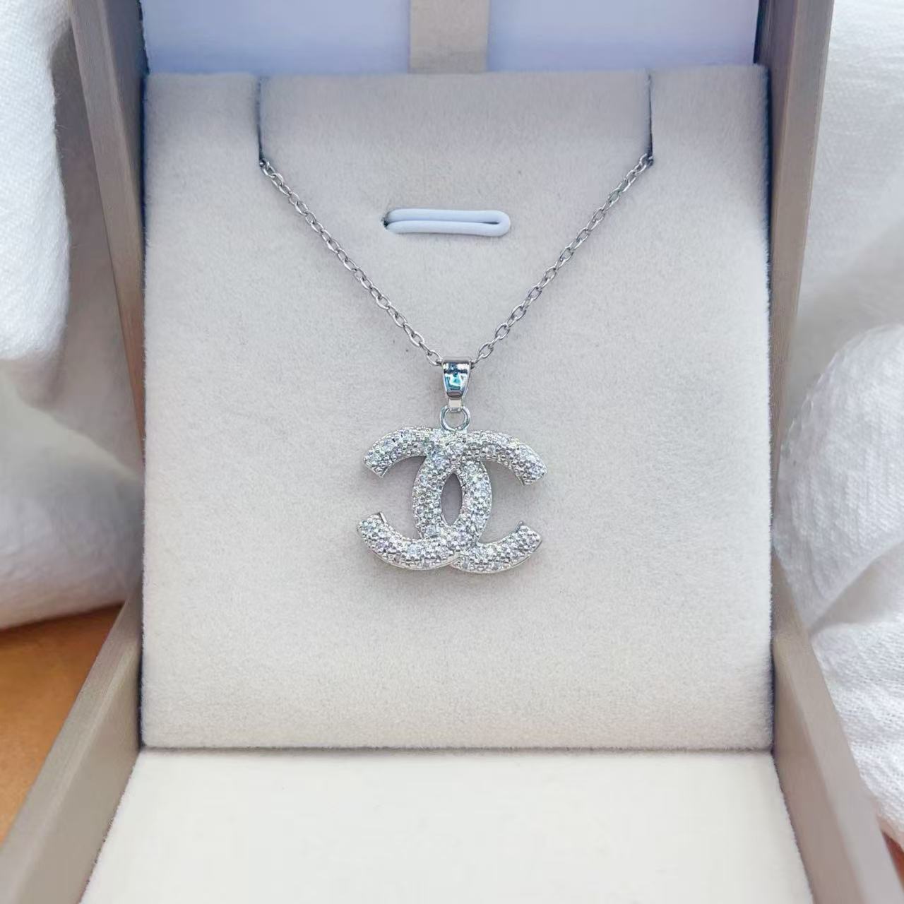 C45 CC Necklace Earrings