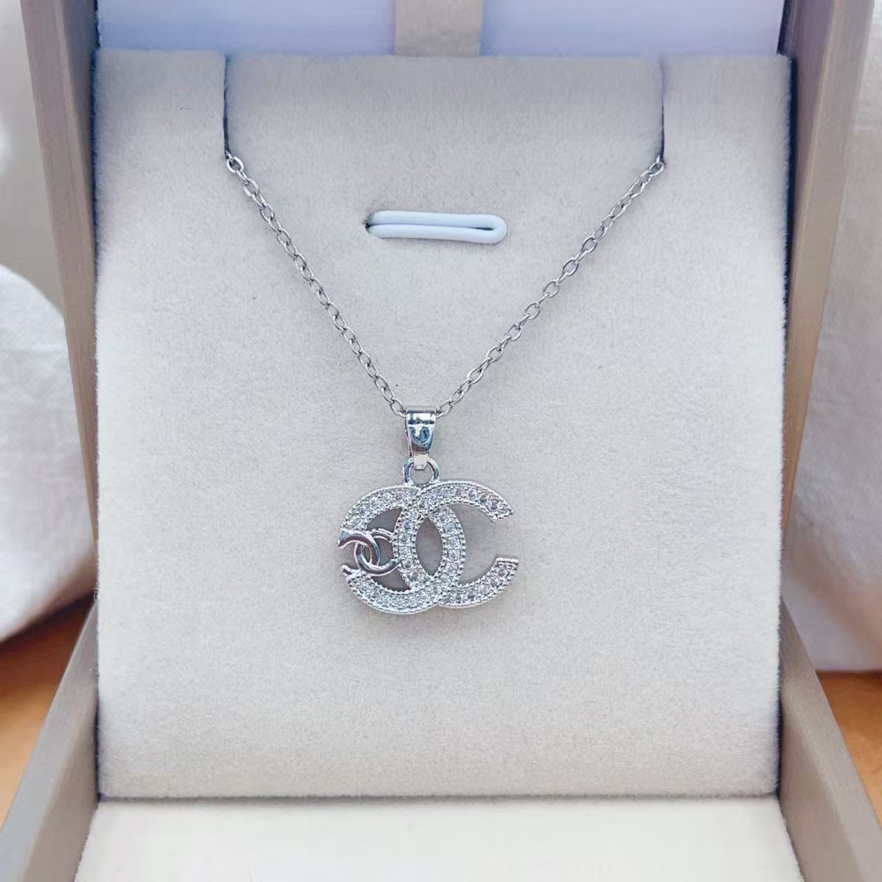C47 CC Necklace Earrings