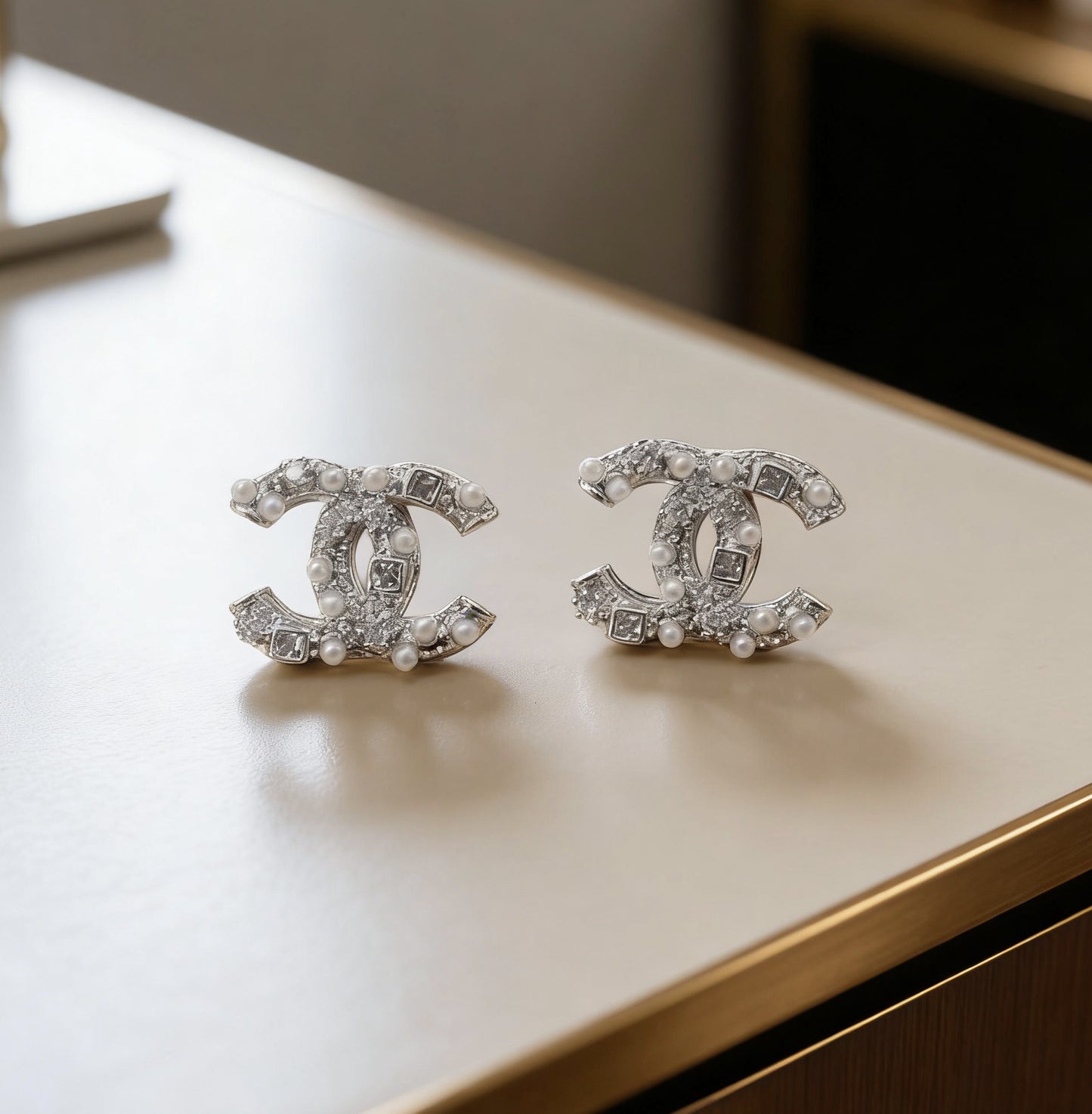 C32 CC Necklace Earrings