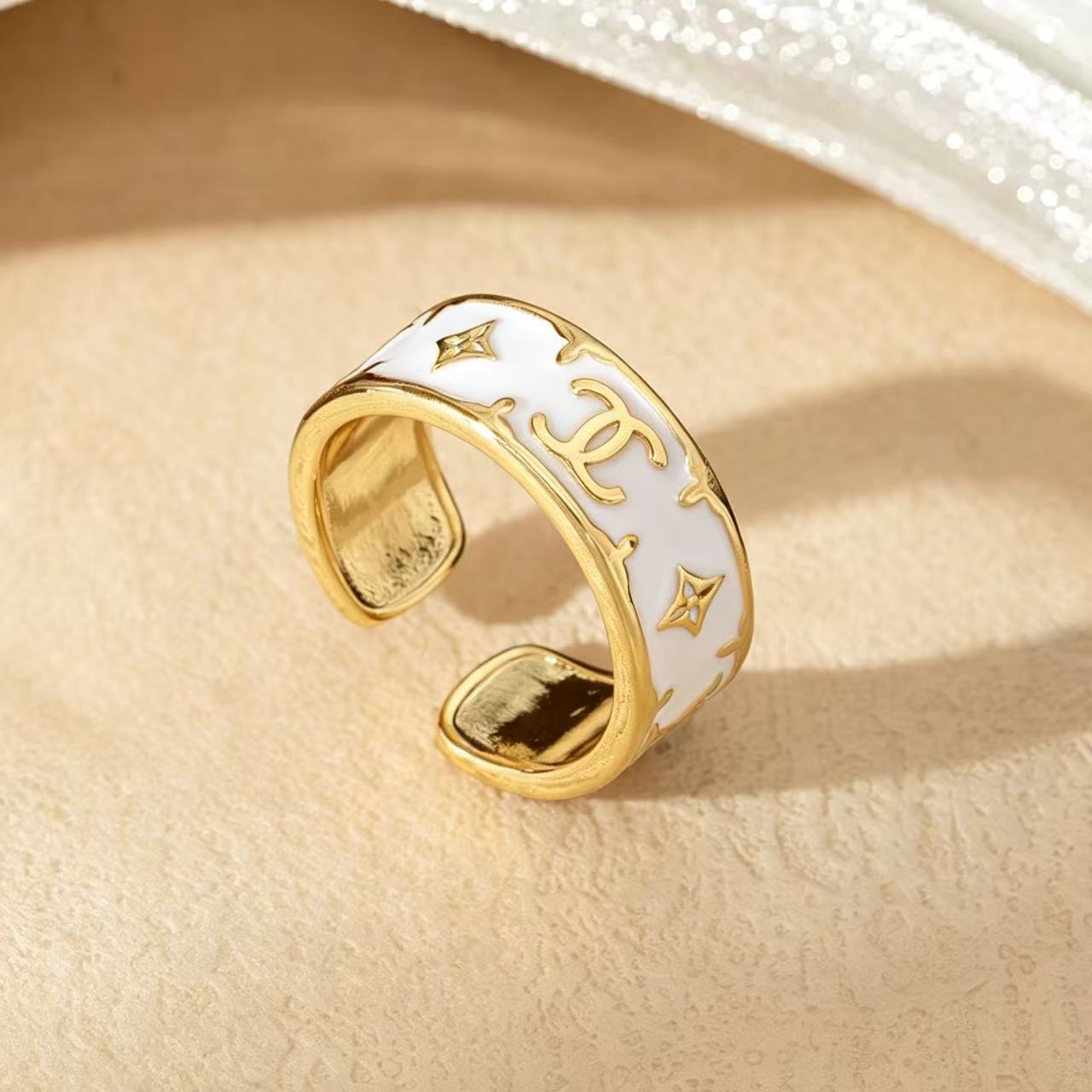 C6 CC Ring