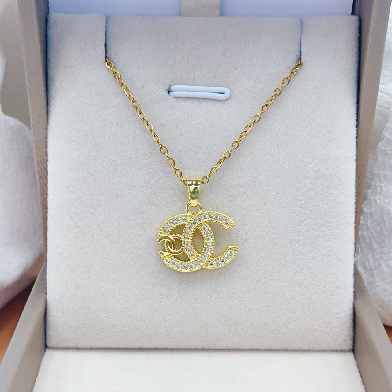 C47 CC Necklace Earrings