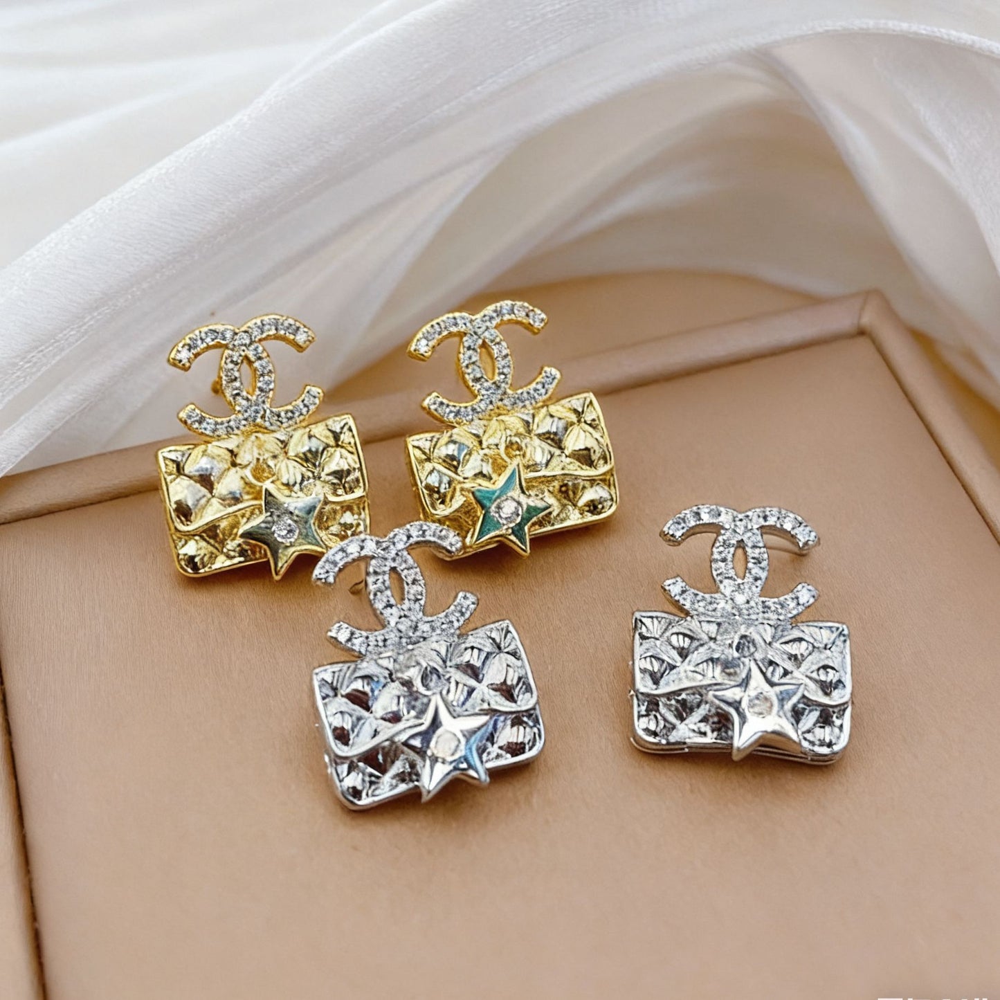 C17 CC Earrings
