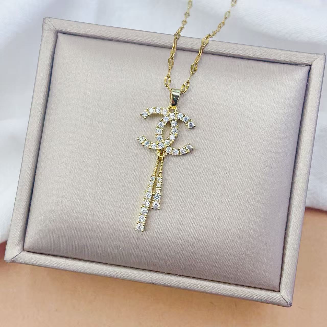 C25 CC Necklace