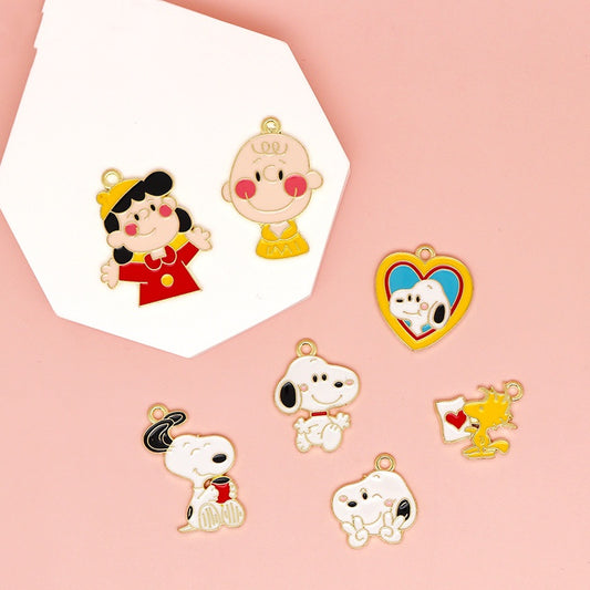 Z133 Snoopy Charms(10pcs)